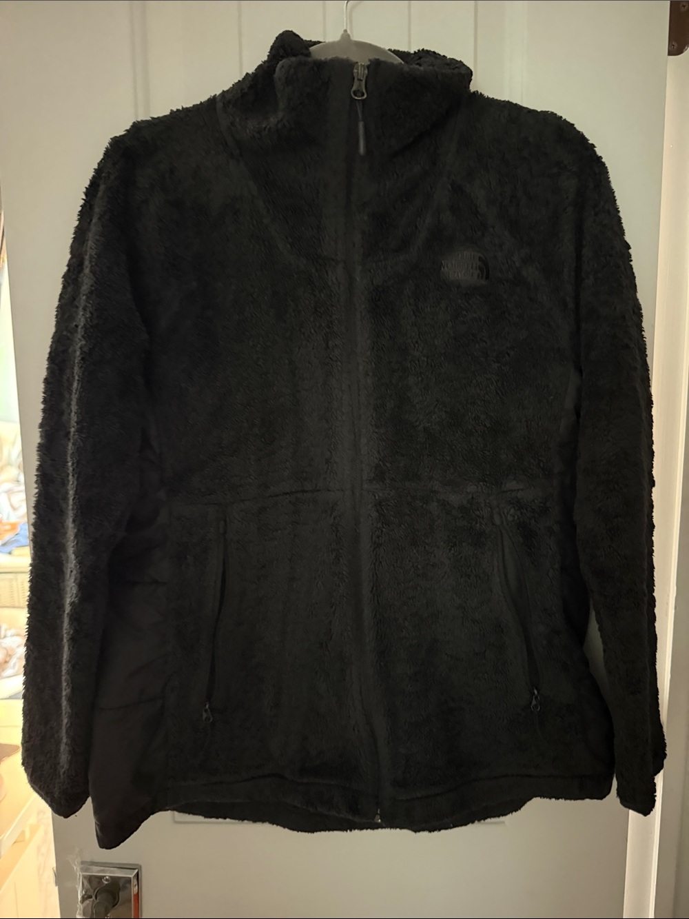 The North Face Women’s Black Plush Full‑Zip Teddy Jacket